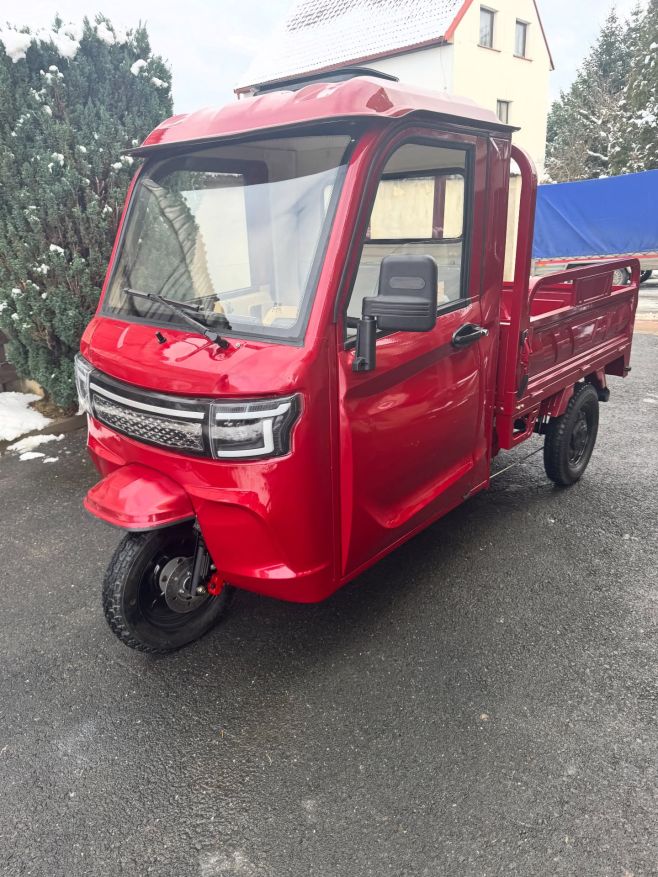 Další Riksa dovezená zákazníkovi do Prahy. Všechny pracovní tříkolky zde....